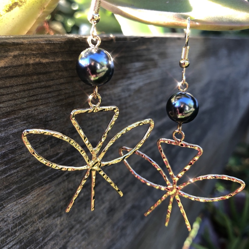 Hawai’i Earrings